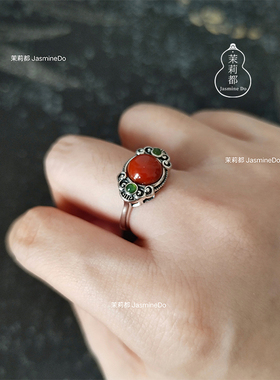 茉莉都 吉祥如意南红玛瑙碧玉点缀 通体s925银 复古国风活口戒指