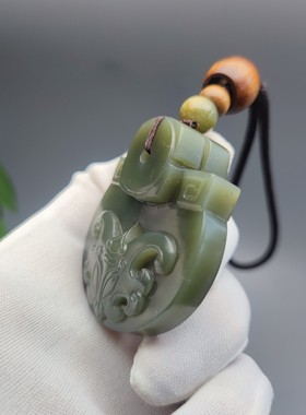 精品析木玉和田玉守护手把件把玩手工雕刻双面雕刻天然玉石手把件