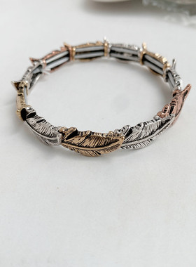 青岛非凡欧美外贸饰品拼色高级感羽毛个性设计复古做旧风弹力手镯