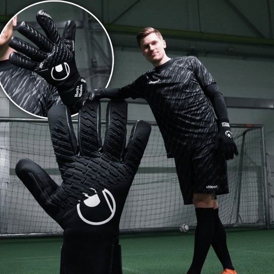 Fire Football Usibao Single Move Solid Color Youth Training Gloves