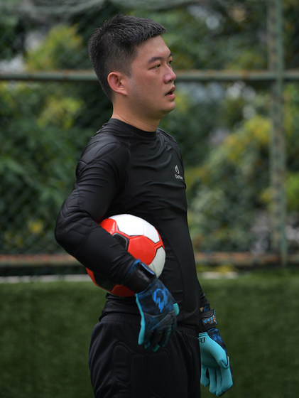 Fire professional football goalkeeper tight protective clothing