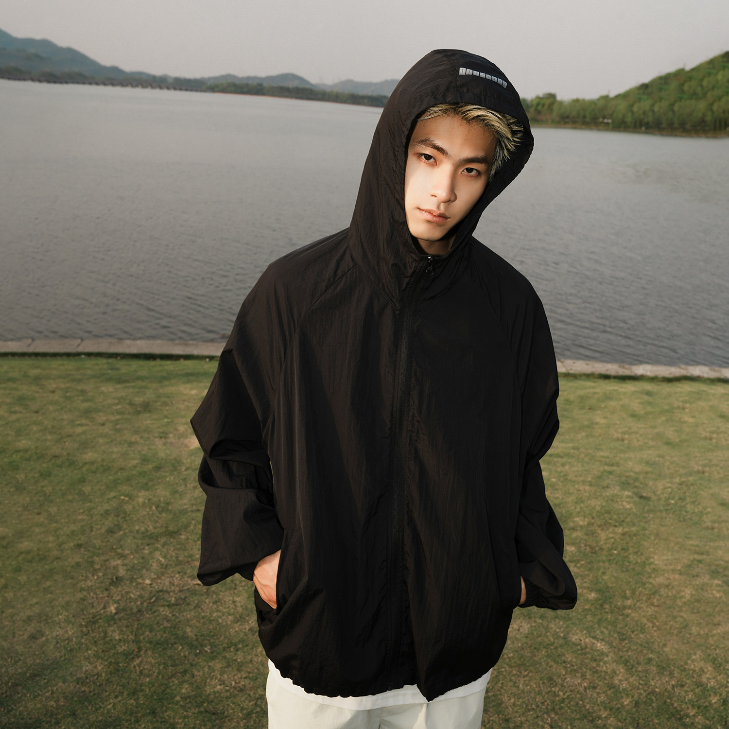 GOGOSOON夏季新款UPF50+防晒服60g男生连帽户外登山百搭宽松外套Q,淘宝优惠券,粉丝福利购,淘宝优惠卷