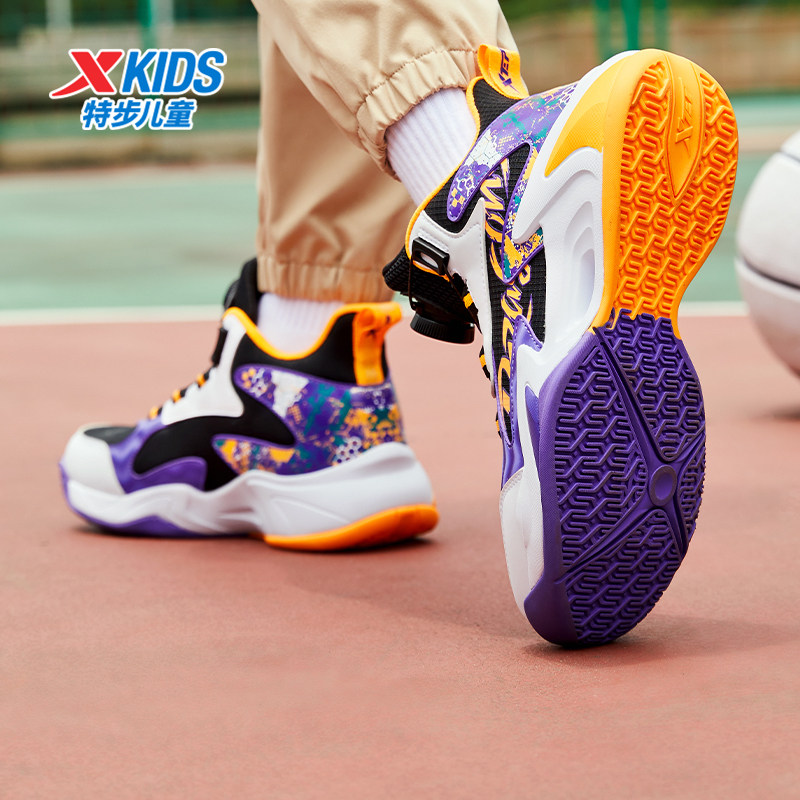  特步童装运动鞋