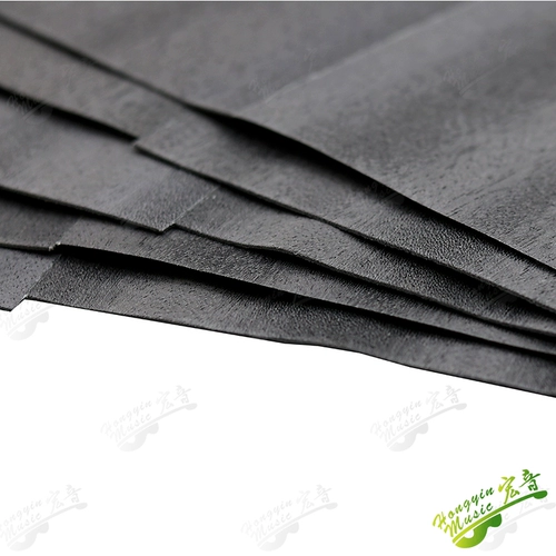 Черная гитара с аксессуарами, DIY