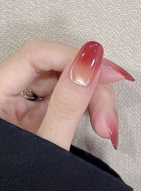 浆果红茶秋冬新款贴片清冷渐变御姐猫眼美甲手工穿戴高级显白气质