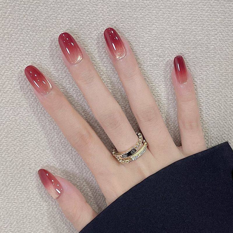 浆果红茶秋冬新款贴片清冷渐变御姐猫眼美甲手工穿戴高级显白气质,淘宝优惠券,粉丝福利购,淘宝优惠卷