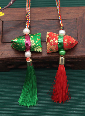 刺绣老虎小孩随身包香袋