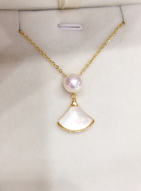 天然淡水珍珠小裙子女吊坠