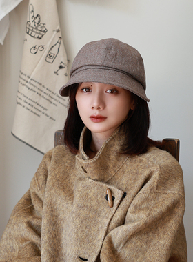 开叉帽檐设计款毛呢渔夫帽女秋冬厚实保暖护耳盆帽女显脸小素颜帽