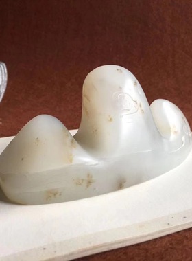 天然和田玉老料桂花糕笔架摆件