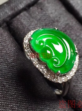 冰种如意玉戒指镶嵌18k天然翡翠