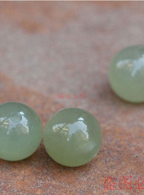 天然新疆和田玉青白玉散珠碧湖绿