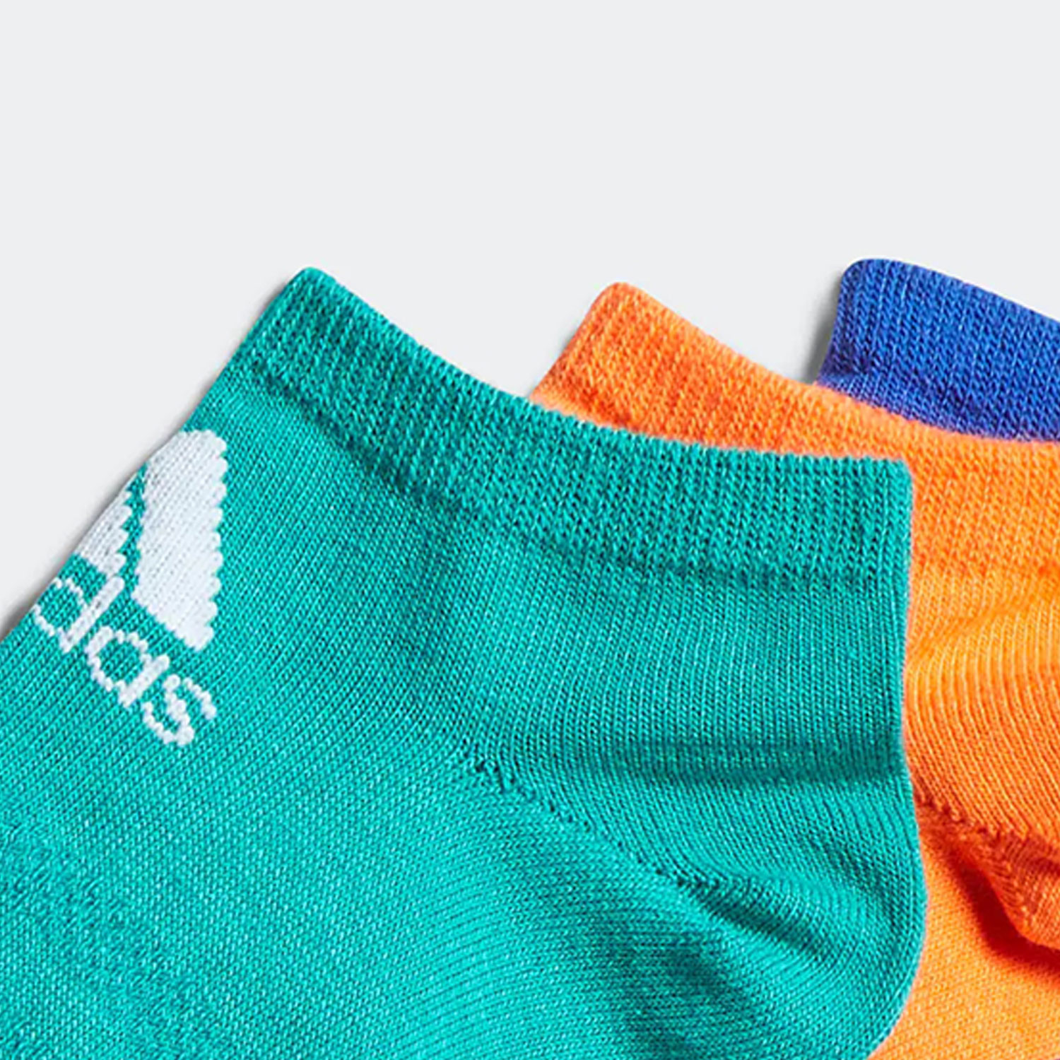 Adidas/阿迪达斯正品新款舒适儿童运动短筒袜三双装HN6707 - 图1