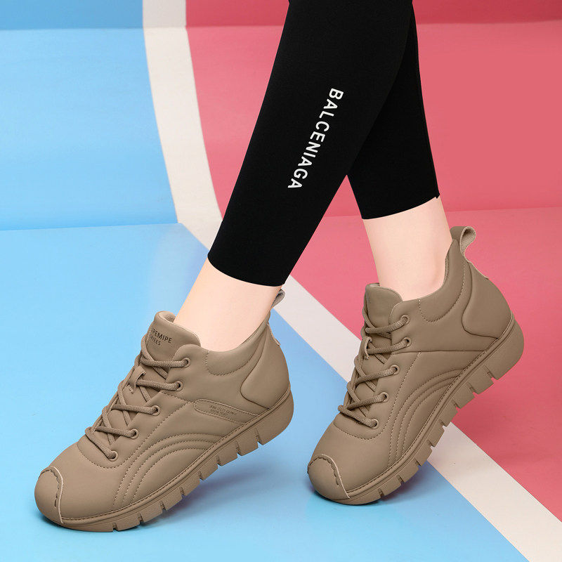 妈妈鞋秋冬款女士休闲单鞋2025新款洋气软底舒适中老年运动旅游鞋,淘宝优惠券,粉丝福利购,淘宝优惠卷