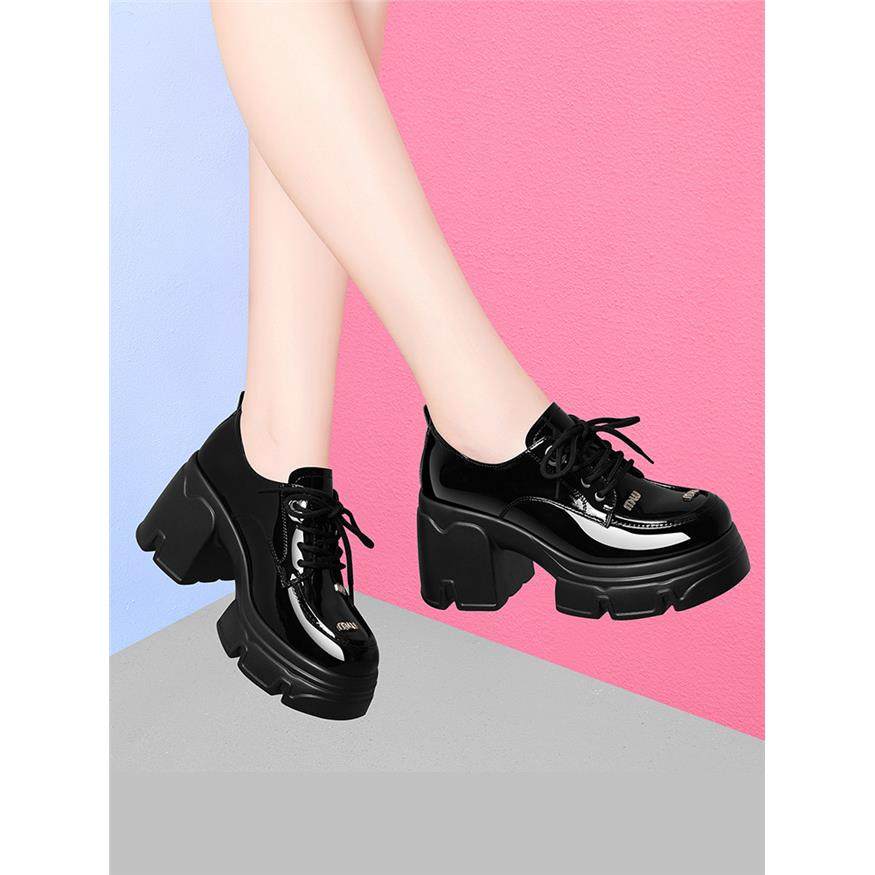 黑色漆皮女士鞋2025夏季街头厚底增高系带平底鞋英式风格大脚趾专,淘宝优惠券,粉丝福利购,淘宝优惠卷