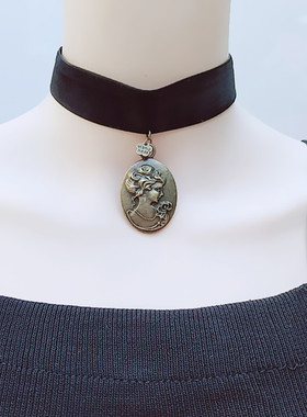 古铜色金属欧美项链