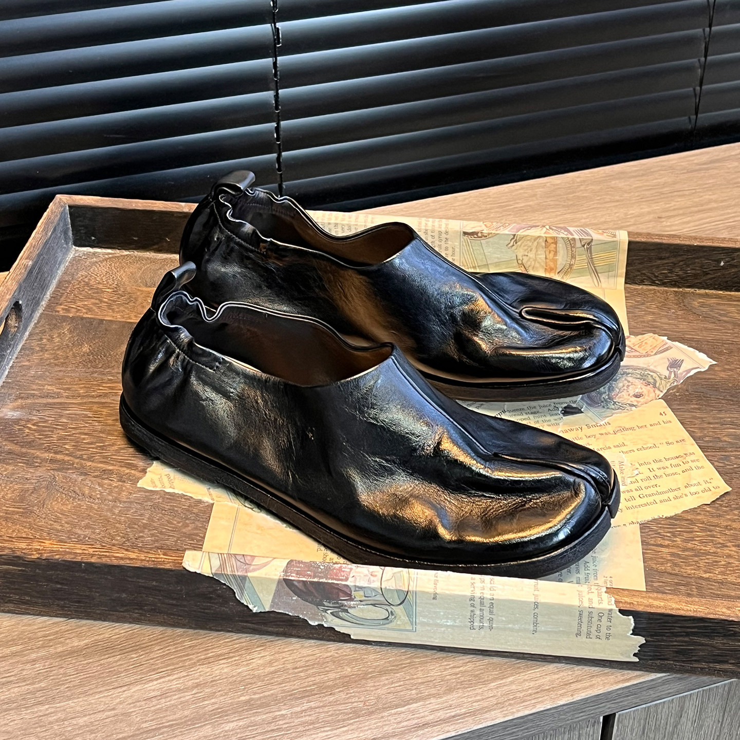 猫儿家 水洗软马皮黑色平底芭蕾鞋女深口分趾猪蹄鞋一脚蹬单鞋潮,淘宝优惠券,粉丝福利购,淘宝优惠卷