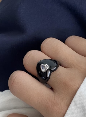 网红气质滴釉爱心黑色珠光开口戒指小众设计感简约百搭时尚指环戒