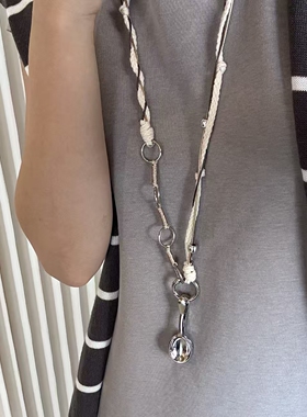 独特别致勺子吊坠项链女日韩ins风长款中古黑绳挂脖毛衣链新款