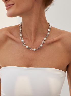 镶钻花朵仿珍珠项链女2025夏季时尚简约百搭气质日常搭配衣服饰品