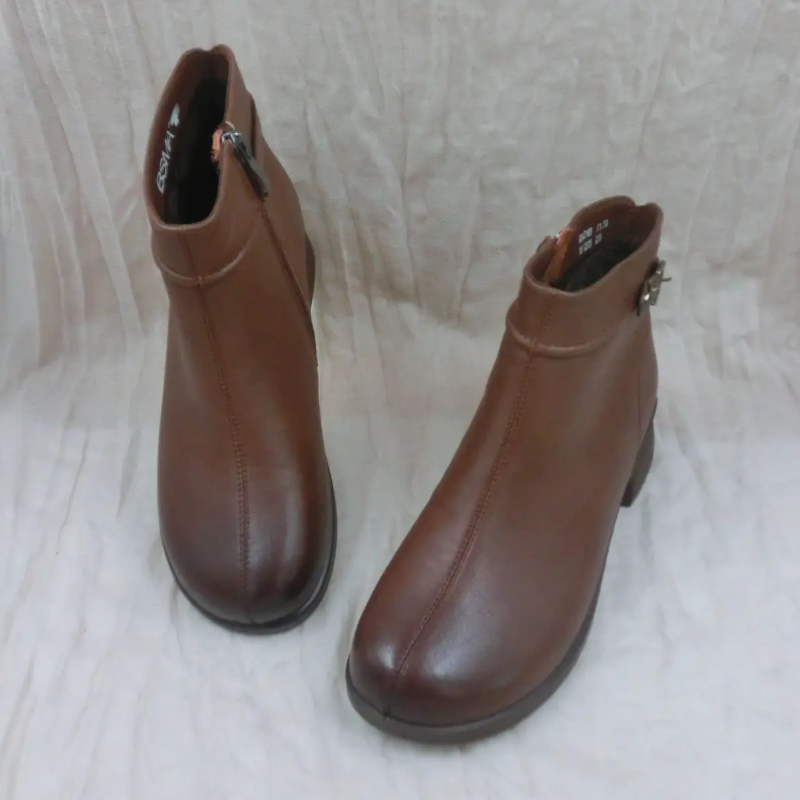 必胜马牛皮休闲女鞋2024冬复古轻质软面侧拉链保暖加绒低跟短筒靴,淘宝优惠券,粉丝福利购,淘宝优惠卷