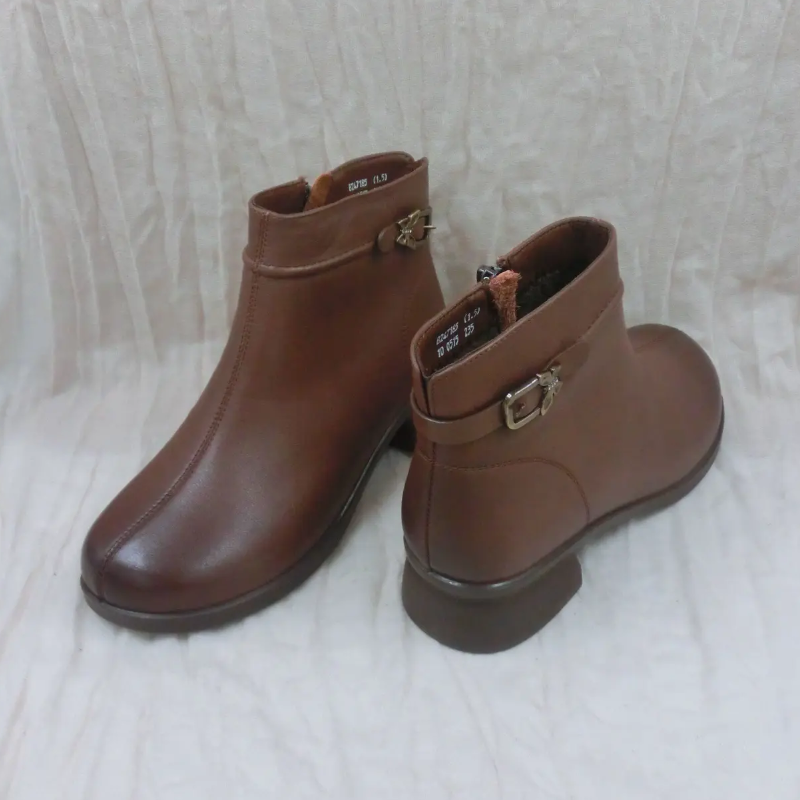 必胜马牛皮休闲女鞋2024冬复古轻质软面侧拉链保暖加绒低跟短筒靴,淘宝优惠券,粉丝福利购,淘宝优惠卷