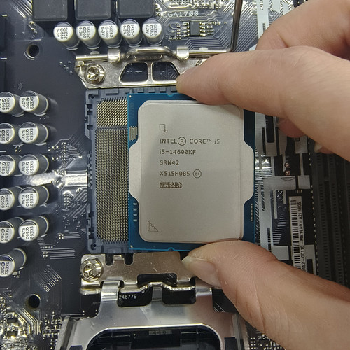 intel/英特尔 i5 14600KF 酷睿14代新品 处理器 散片CPU主板套装 - 图1