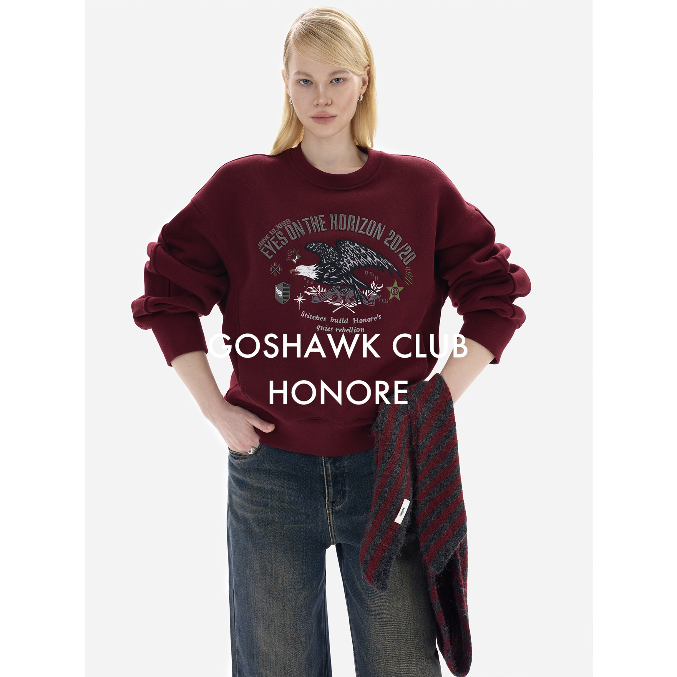 HONORE古月 鹰击俱乐部 原创圆领 加绒刺绣宽松百搭徽章卫衣 - 图3