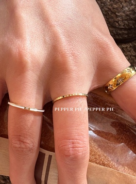 辣椒派 钛钢金色极细精致排钻戒指女显瘦叠戴简约高级感可洗手