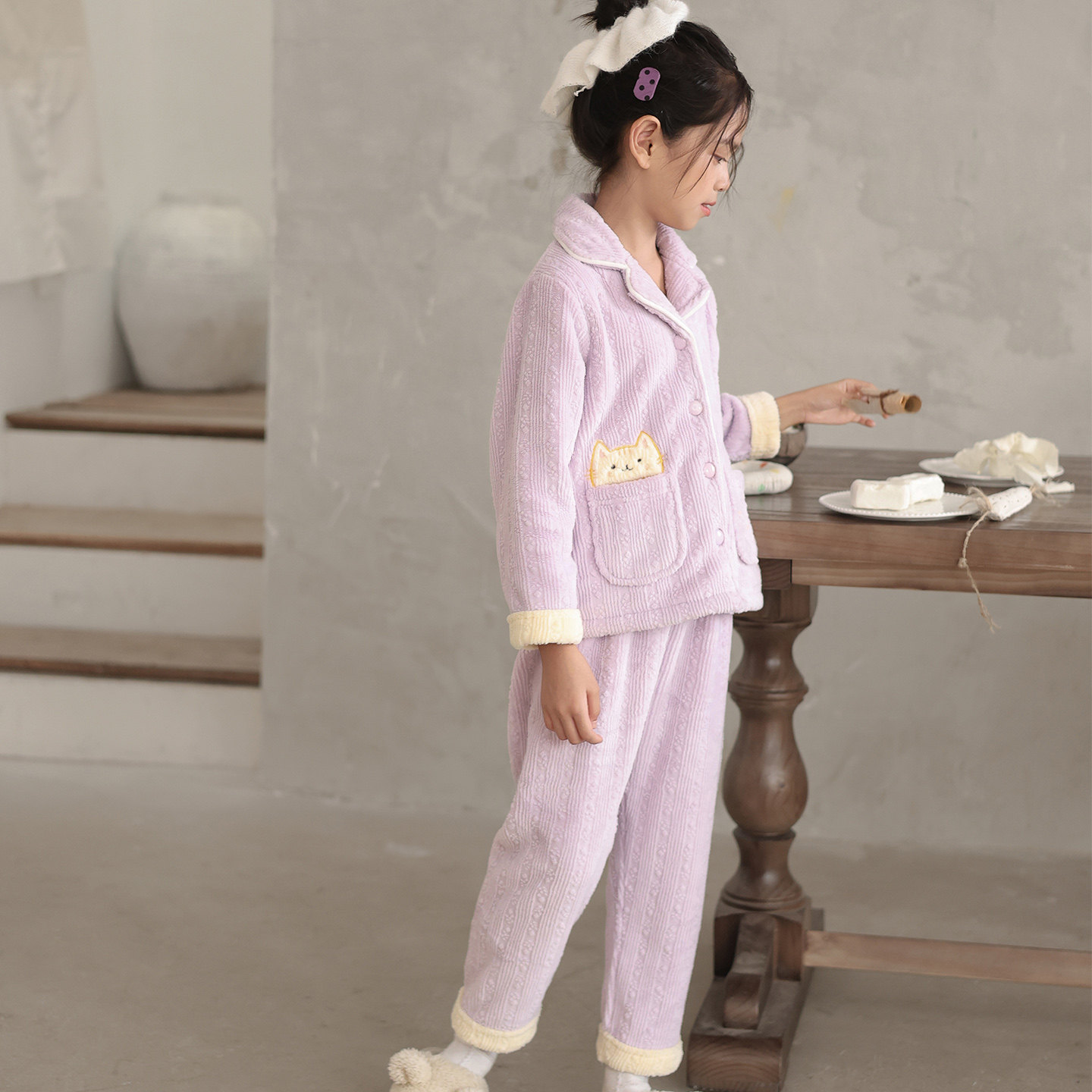 米筱米儿童秋冬牛奶绒加厚保暖幸福小猫A类睡衣套女童家居服2025,淘宝优惠券,粉丝福利购,淘宝优惠卷