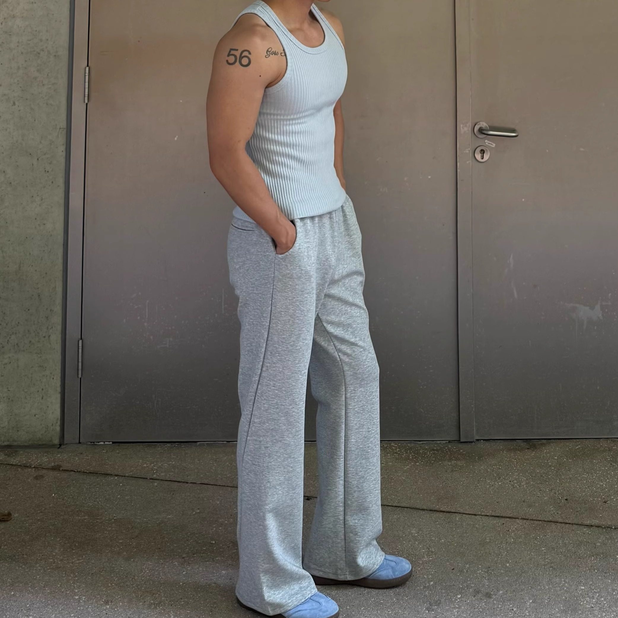 本源ULTISO 美式休闲弯刀卫裤健身运动微喇宽松百搭显高直筒长裤,淘宝优惠券,粉丝福利购,淘宝优惠卷