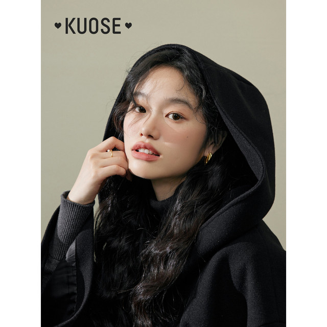 Short bow cloak wide-colored woolen