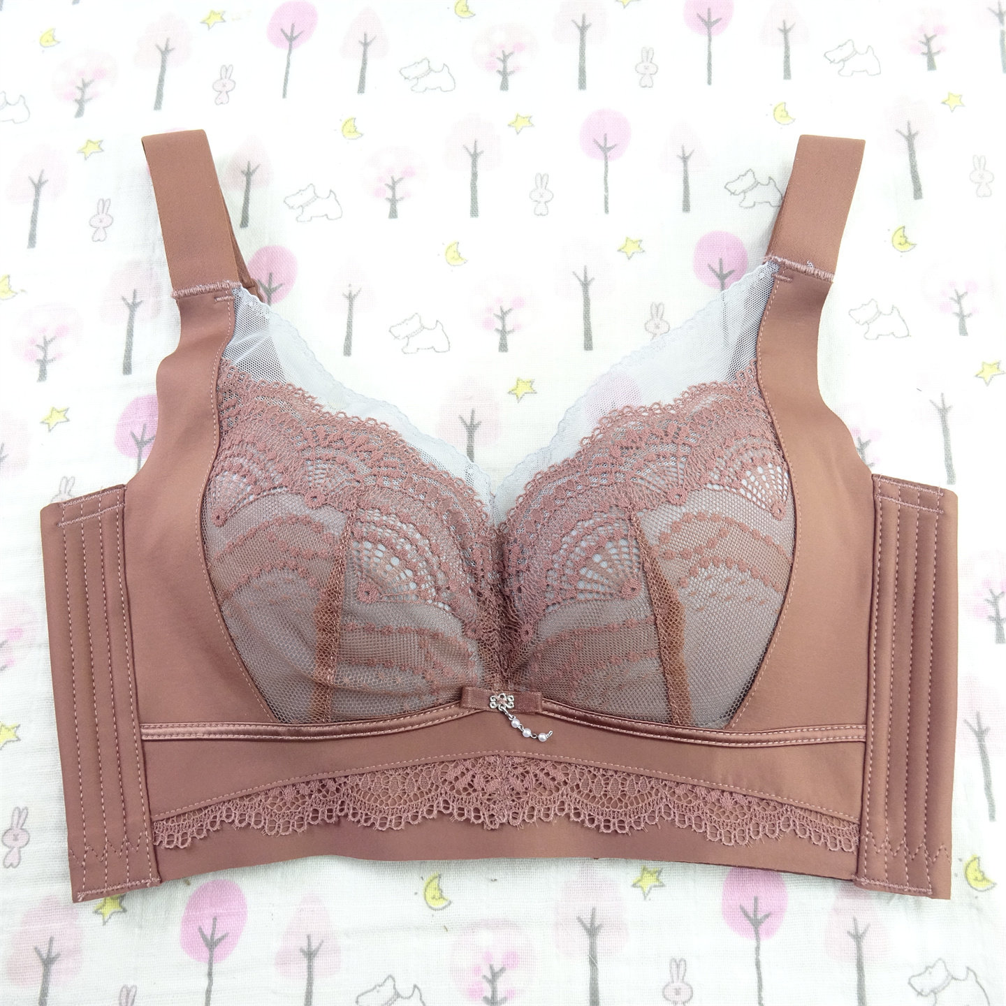 奇利芳9969无钢圈莫代尔B杯薄款文胸女薄棉聚拢收副乳调整型内衣,淘宝优惠券,粉丝福利购,淘宝优惠卷