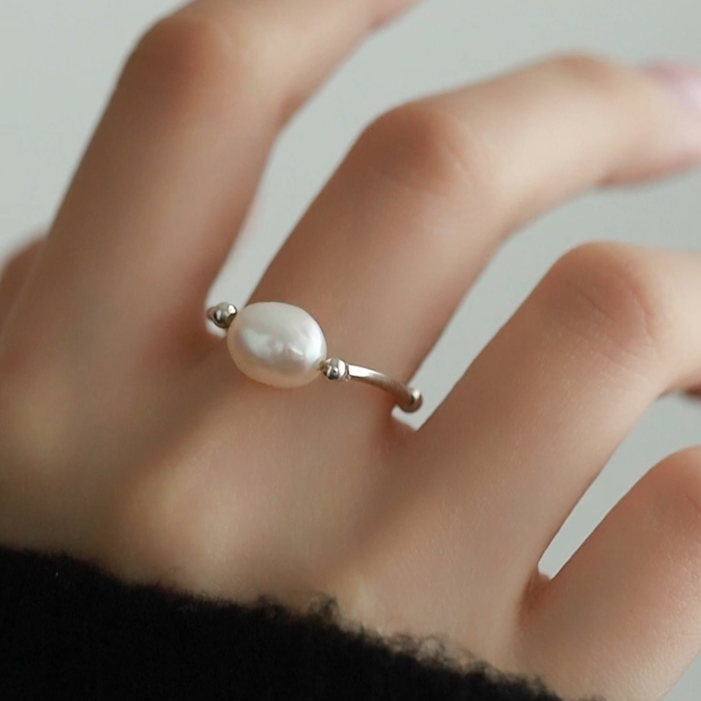 Natural freshwater pearl ring for women S925 silver special-shaped baroque cold style elastic band