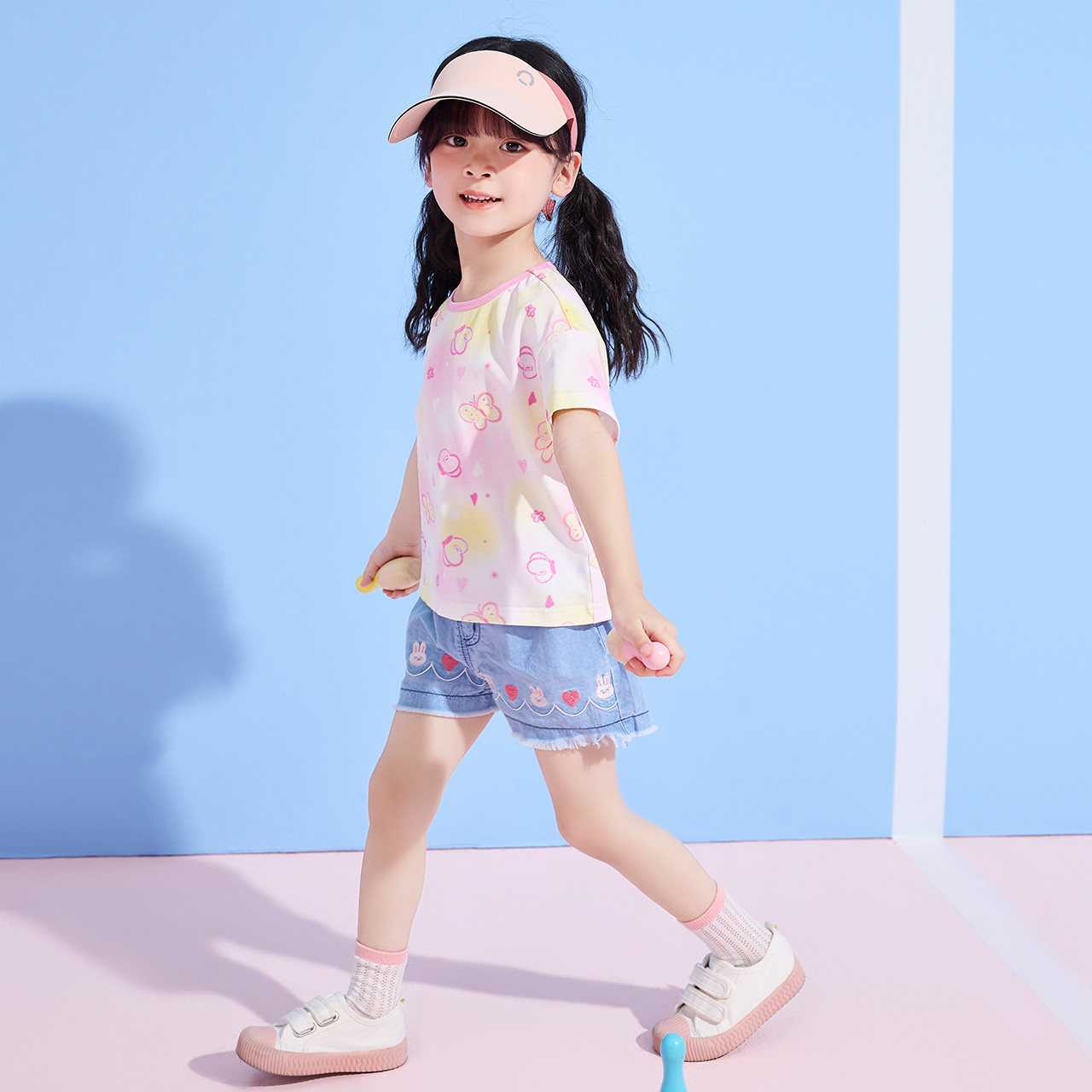 ��ɯ.  Ůͯ����t��