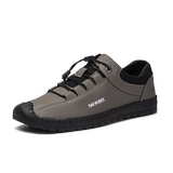 2023 Осенняя новая кожаная обувь. Мужская повседневная обувь с мягкой подошвой и мягкой поверхностью. Корейский стиль. Британские универсальные нескользящие износостойкие черные туфли для мужчин.