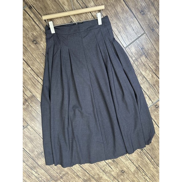 Versatile long pleated skirt for fat girls with commuting temperament