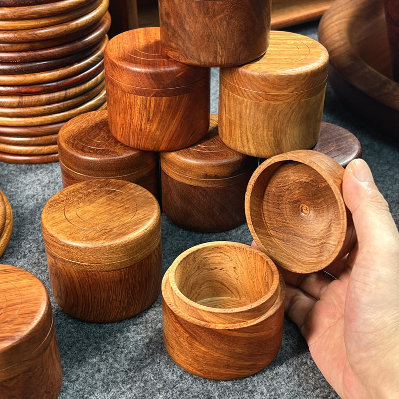 缅甸花梨木圆形储物罐红木筒茶叶香粉罐沉香檀香盒实木质盘香木桶 - 图0