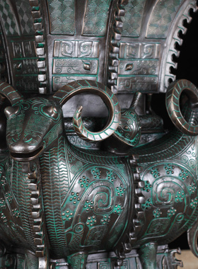 特大纯铜四羊方尊开业商务工艺品