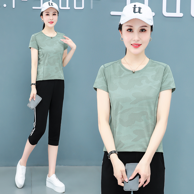 速干运动套装女夏季2025新款大码健身跑步休闲瑜伽服七分裤两件套 - 图1