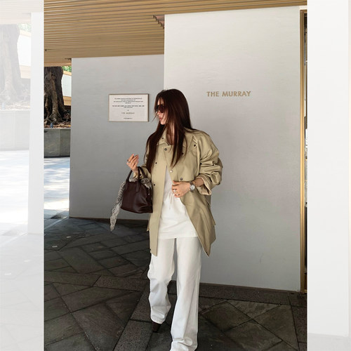IUIU阿晶家「松弛weekday」春季松弛感一字肩休闲长袖上衣女 - 图3