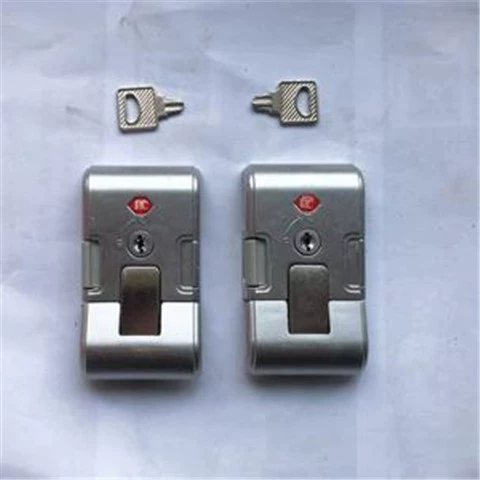 Чемодан, замок, универсальные аксессуары, портативная ручка