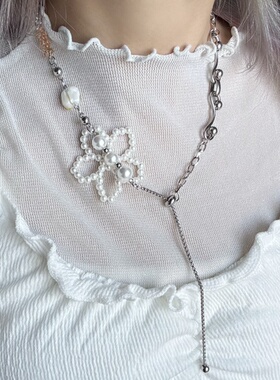 日韩系ins串珠花朵螺旋抽拉调节项链小众设计感甜酷y2k复古叠戴