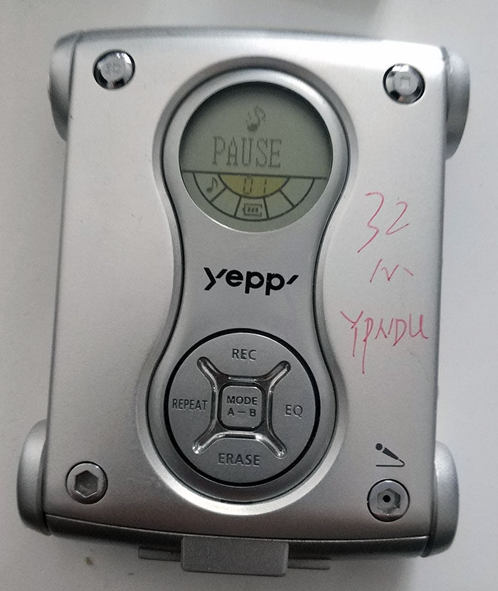 二手MP3播放器新款YP-55 YV120收藏老音乐h350 vx2g录音 老古董