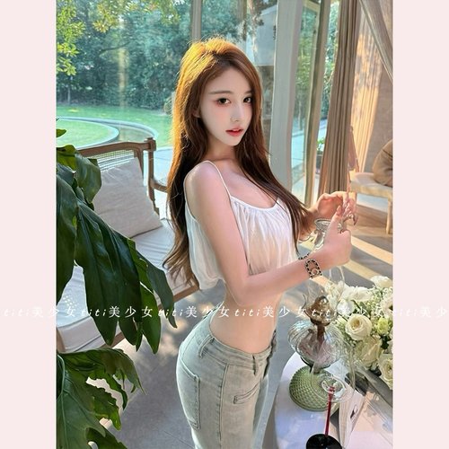 【TiTi美少女】纯欲性感微透薄款白色吊带背心女内搭显瘦打底上衣 - 图0