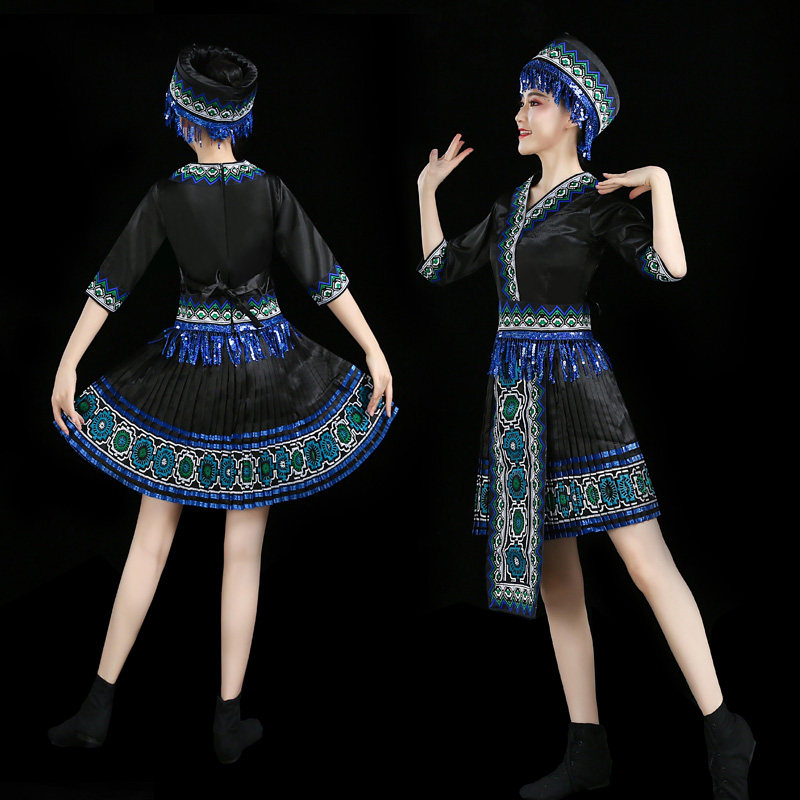 新款成人苗族演出服装云南长款刺绣 阿奴毕仕民族服装/舞台装