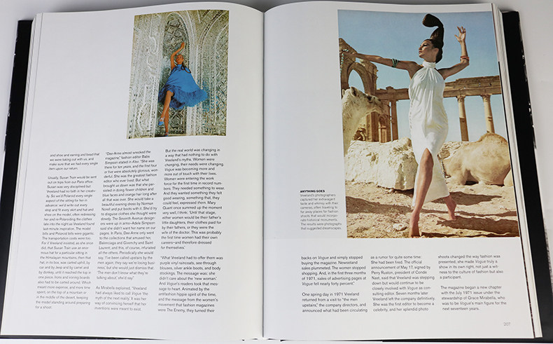 英文原版 In Vogue 《Vogue》杂志经典时尚摄影服装作品集 Dior大牌潮流时尚服装设计作品 英文版