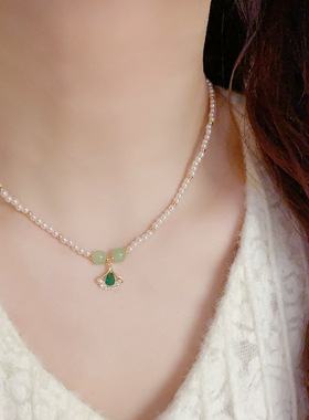 轻奢高级感绿色银杏叶吊坠珍珠项链女优雅气质时尚简约百搭锁骨链