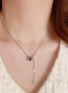 时尚小蛮腰十字架流苏项链女甜美气质百搭简约时尚锁骨链配饰新款