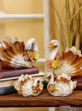 玫瑰天鹅动物陶瓷钥匙盘收纳摆件